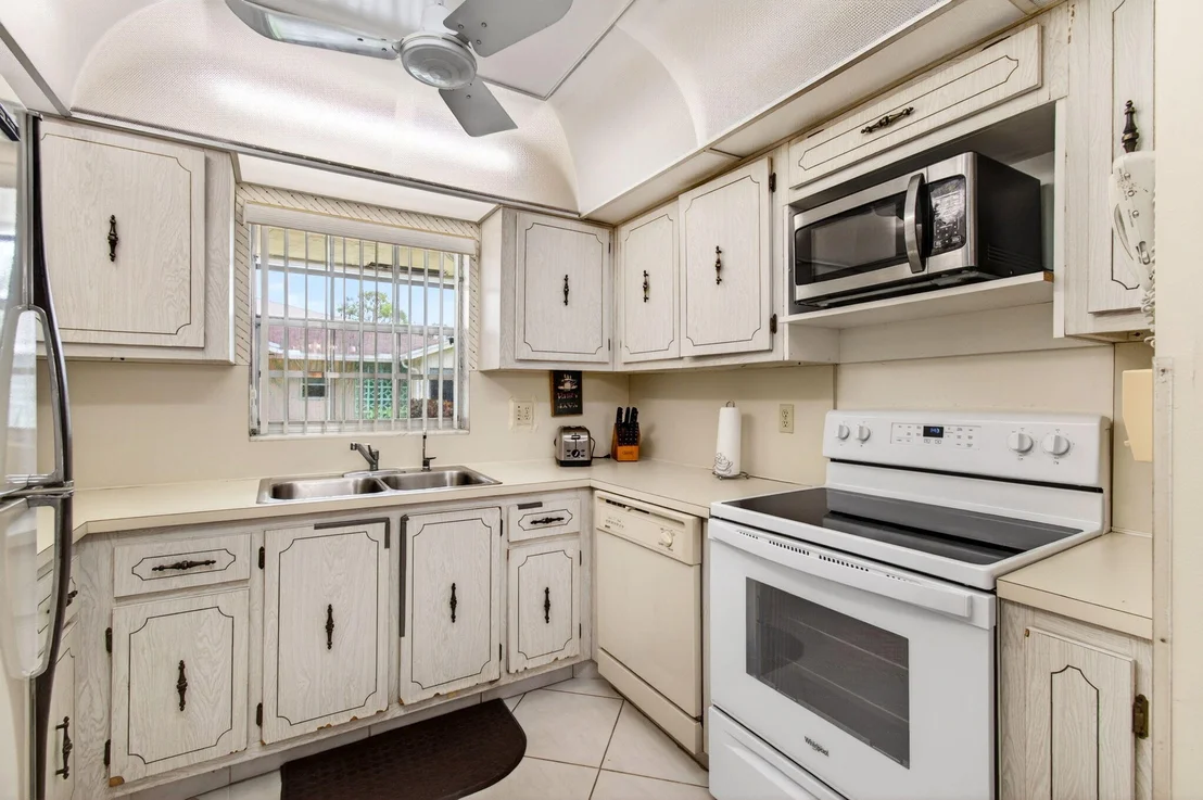 Photo of Unit A at 14290 Nesting Way
