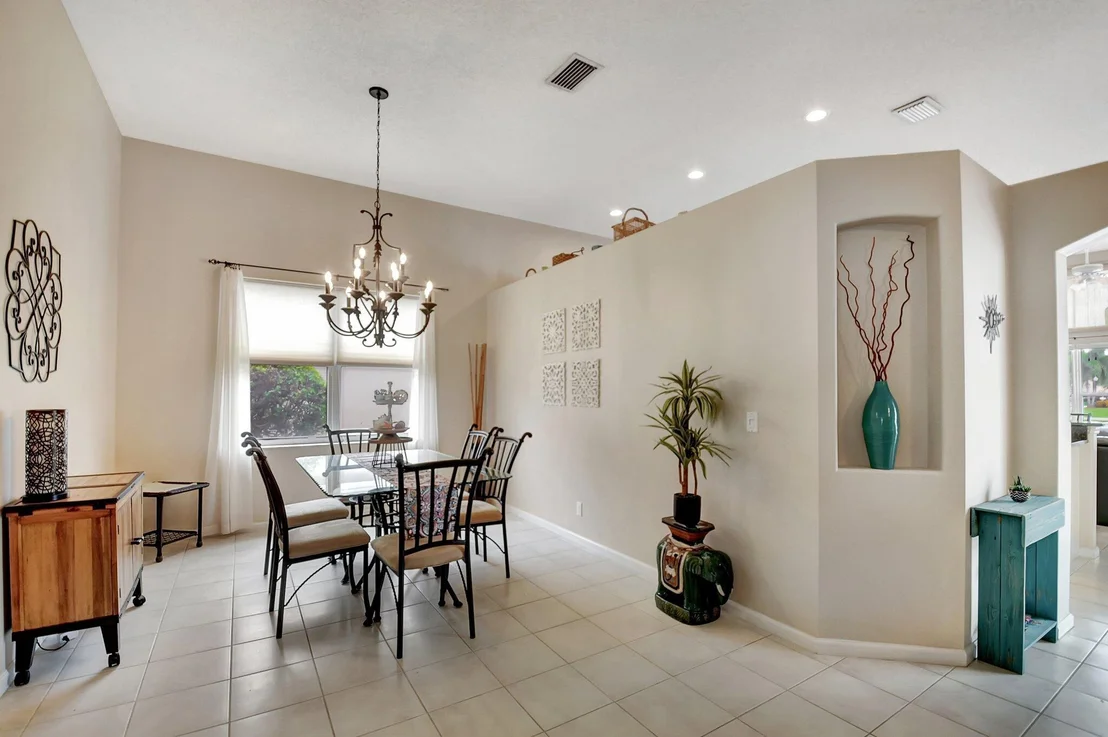 Photo of 5874 Las Colinas Circle