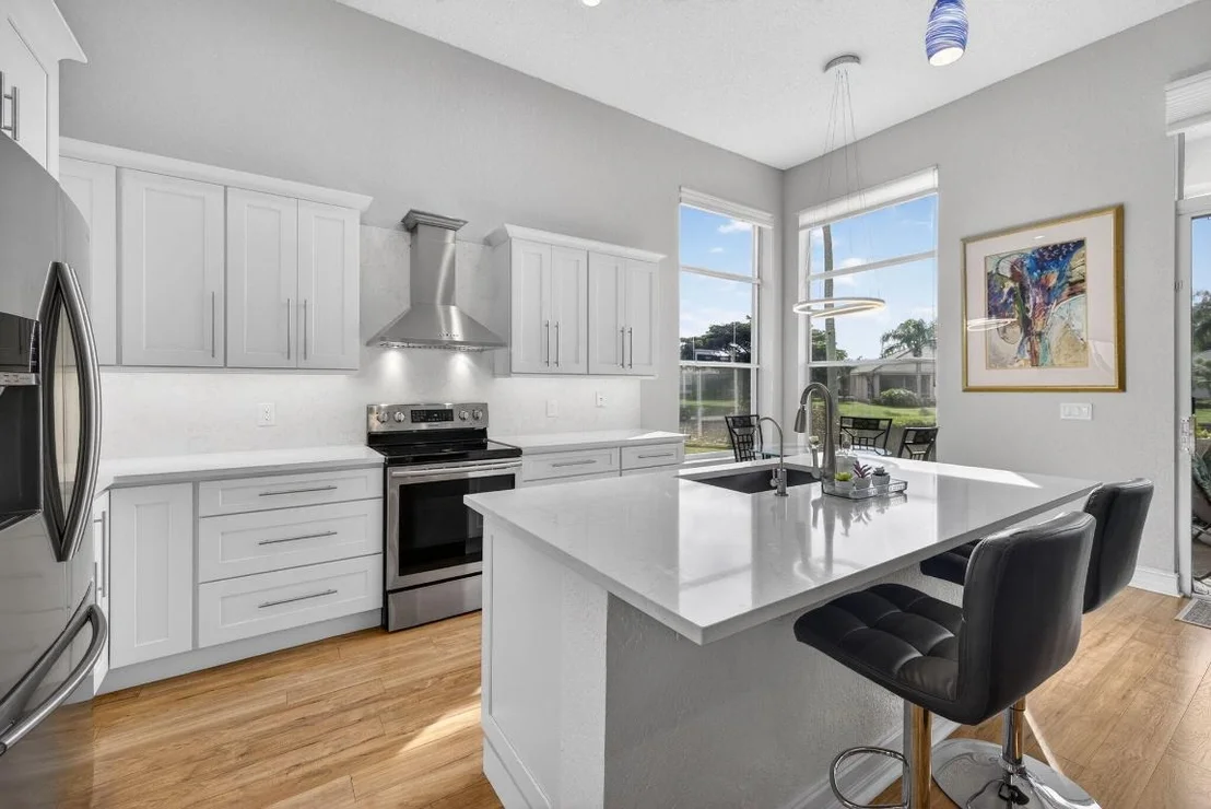 Photo of 7669 Rockford Road