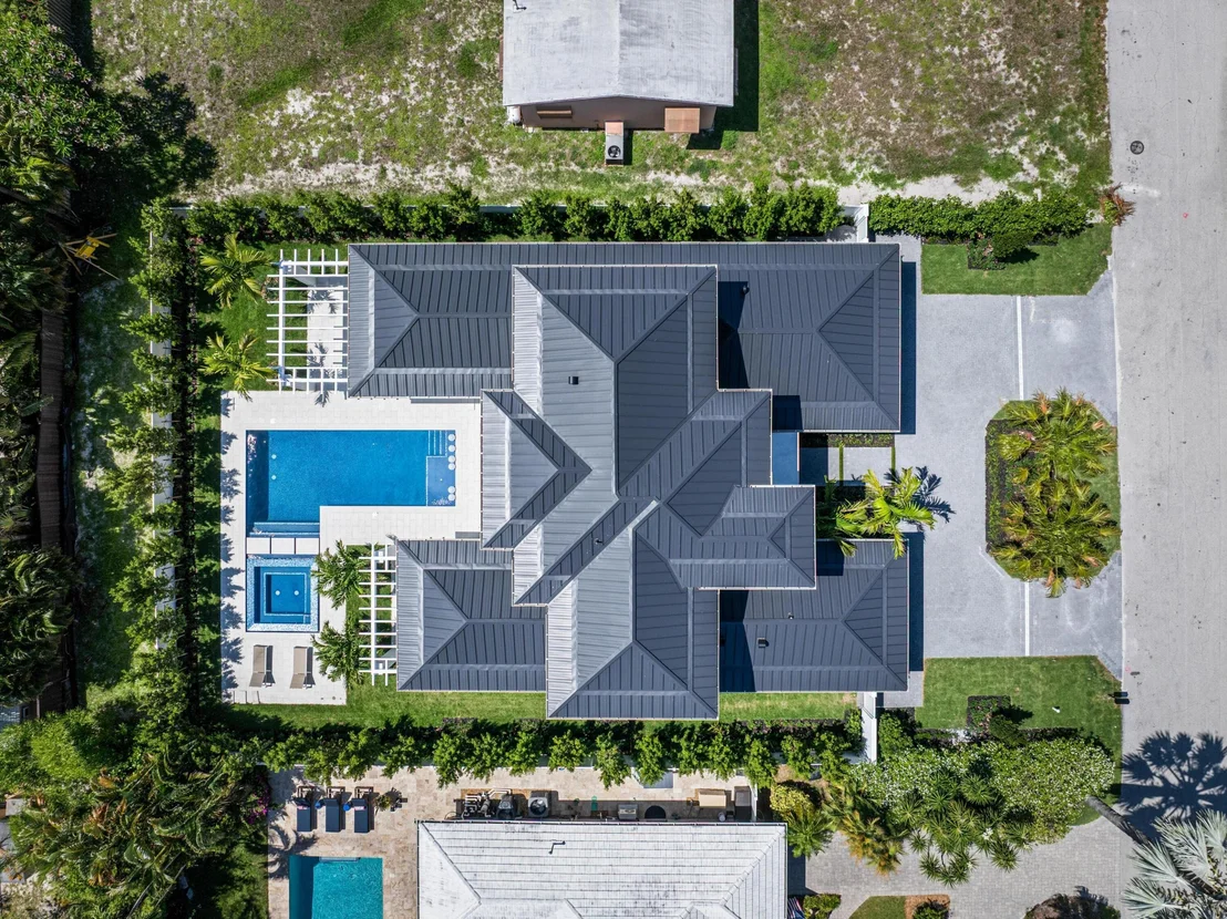 Photo of 720 NW 3rd Avenue