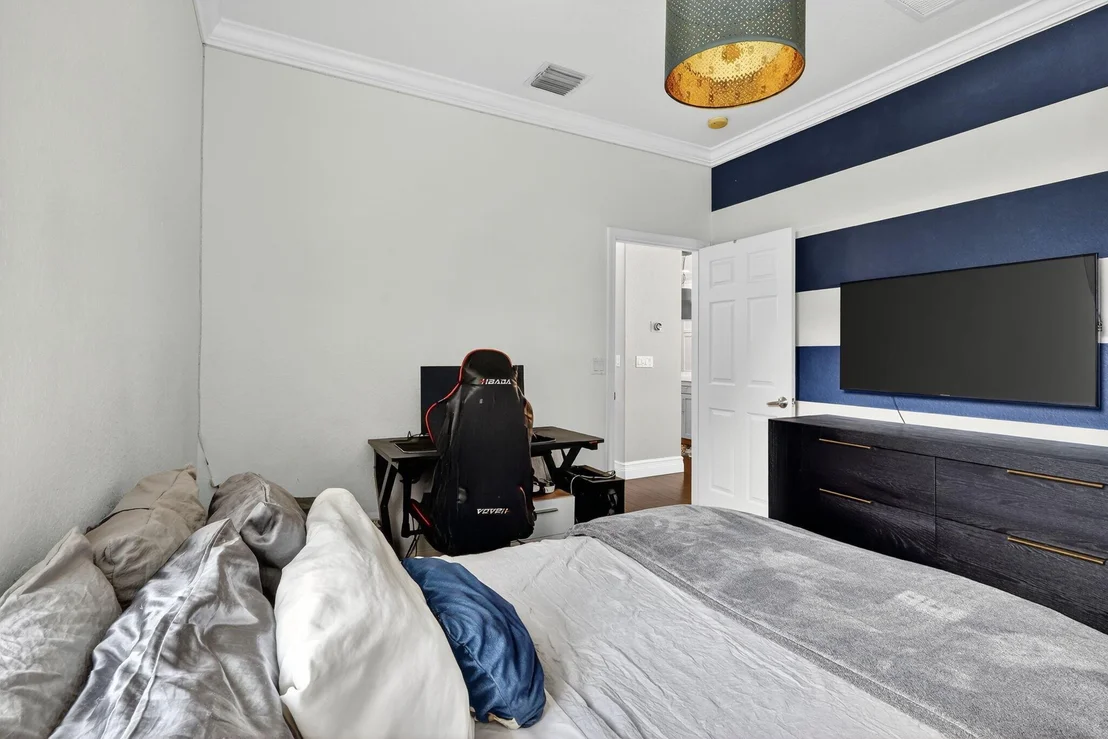Photo of 7350 Serrano Terrace