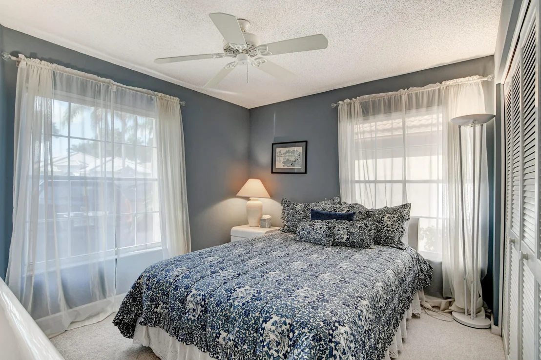 Photo of 6089 Bay Isles Drive