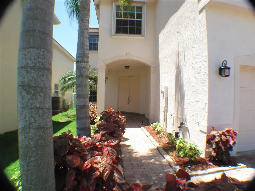 Photo of 5086 Starblaze Drive