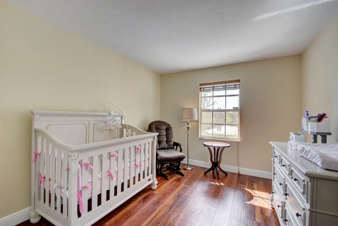 Photo of 1844 Edgewater Drive