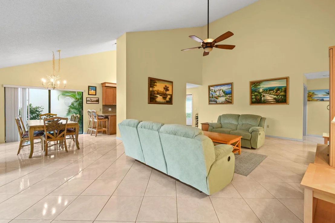 Photo of 160 Cape Pointe Circle