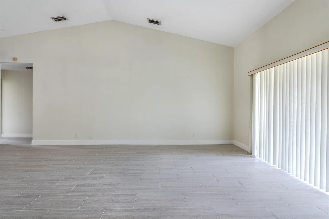 Photo of 8686 Eagle Run Drive