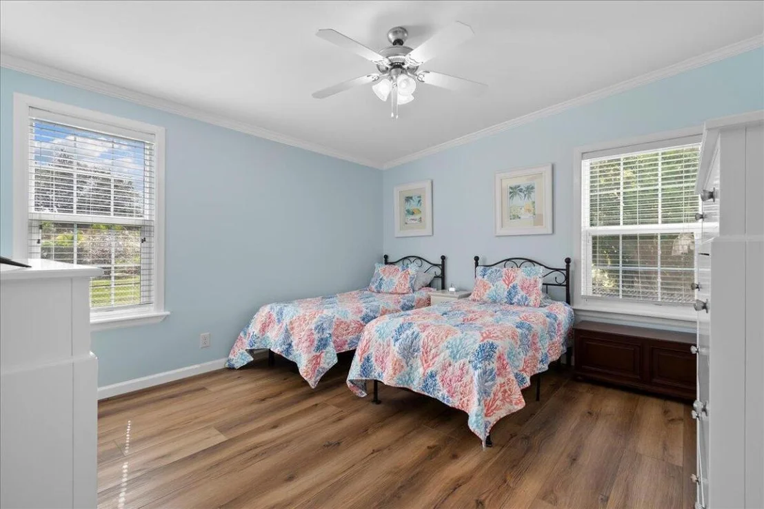 Photo of 6877 SE Delegate Street