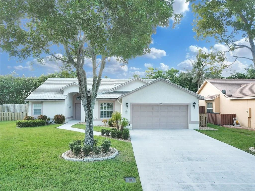 Photo of 4700 NW 75th Street