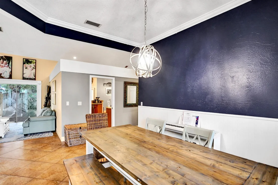 Photo of 7608 Monclair Court