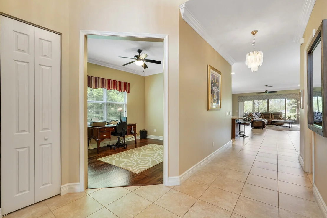 Photo of 12288 Cascade Valley Lane