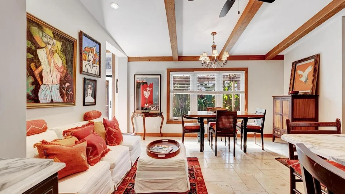 Photo of 42 Palm Square