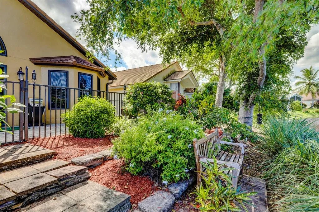 Photo of 2714 Linkside Drive