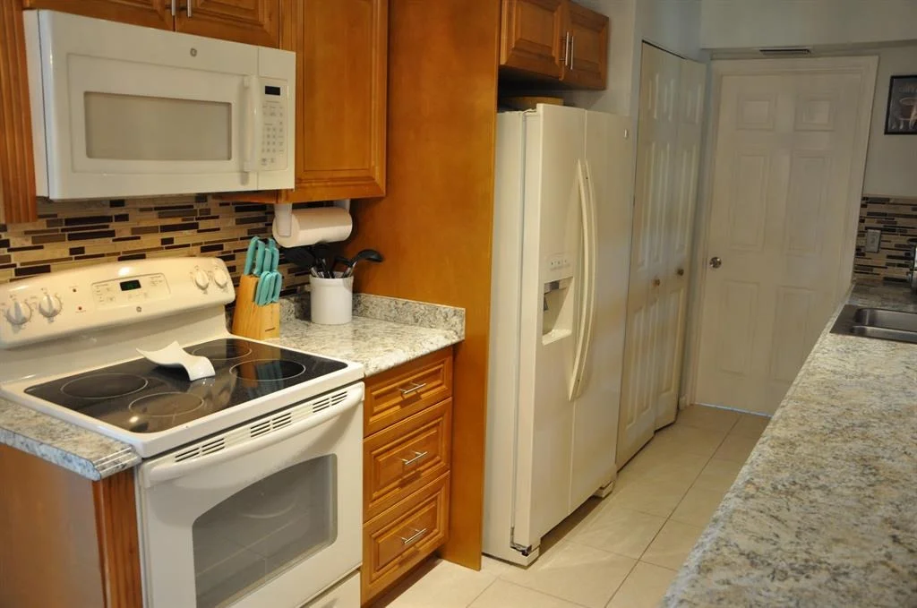 Photo of 551 Teak Drive