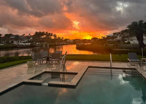 Photo of 185 Island Drive