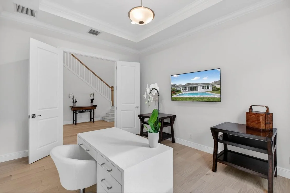 Photo of 9249 Crestview Circle
