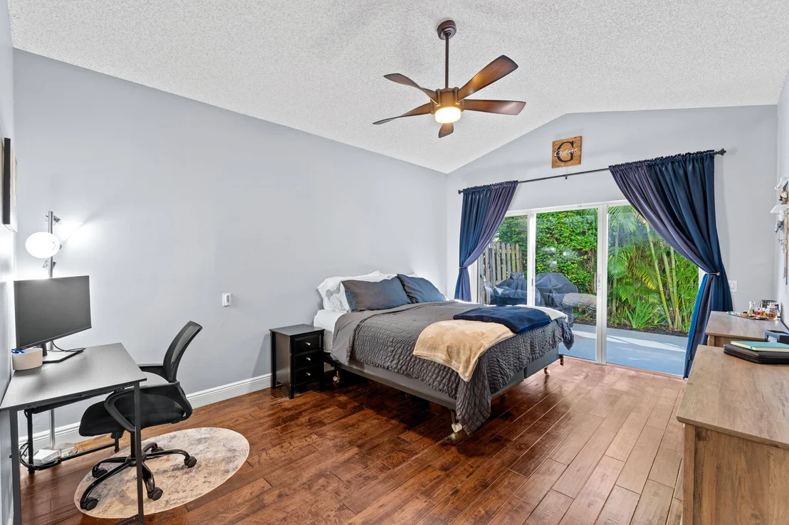 Photo of 7616 Colony Palm Drive