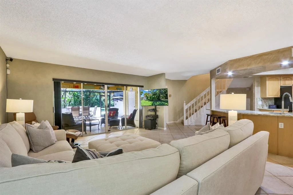 Photo of 211 Seabreeze Circle