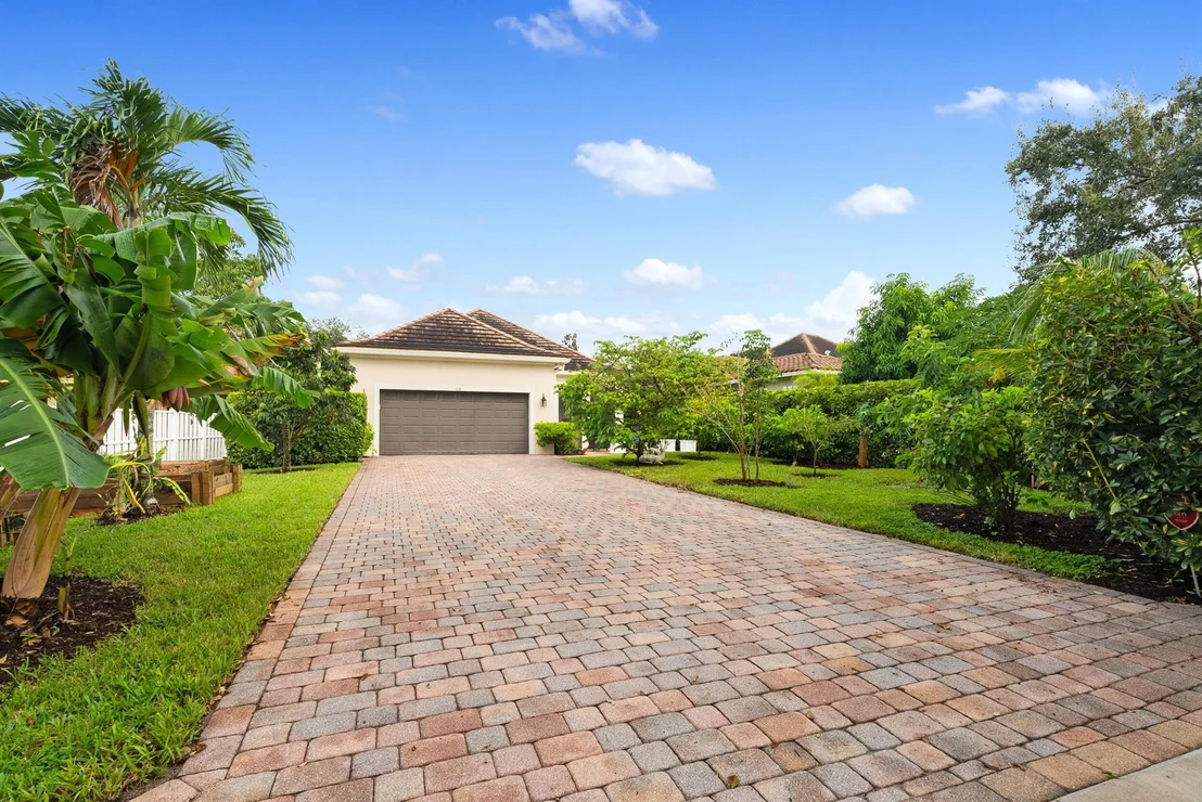 Photo of 110 Wicklow Lane