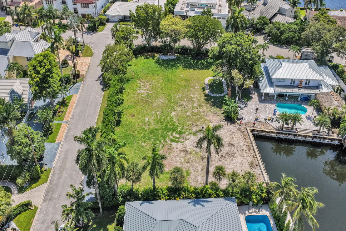 Photo of 607 3RD KEY Drive