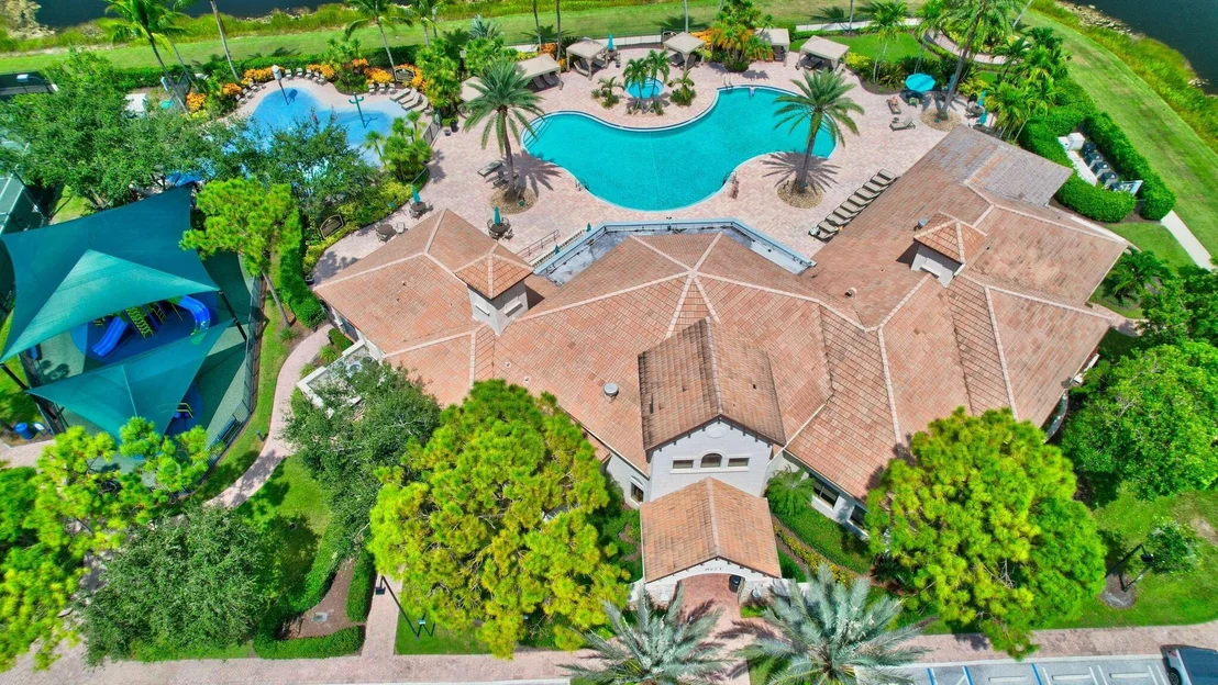Photo of 10796 Castle Oak Drive