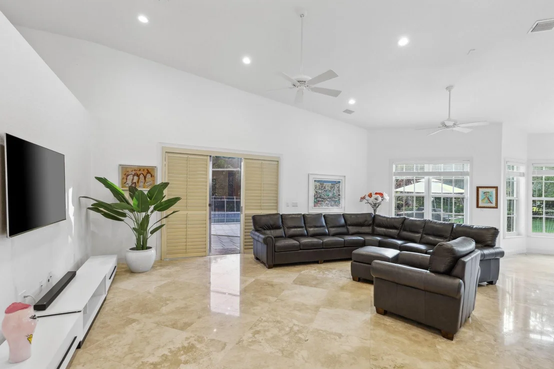 Photo of 10801 Indian Trail