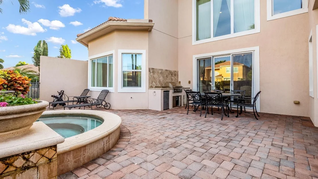 Photo of 17384 Vistancia Circle