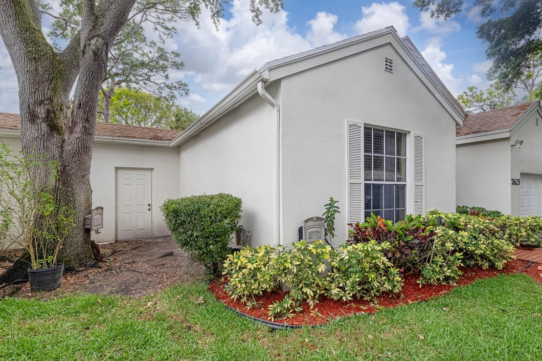 Photo of 7625 Forest Green Lane
