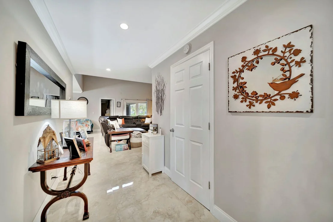 Photo of Unit C at 6189 Pine Tree Lane