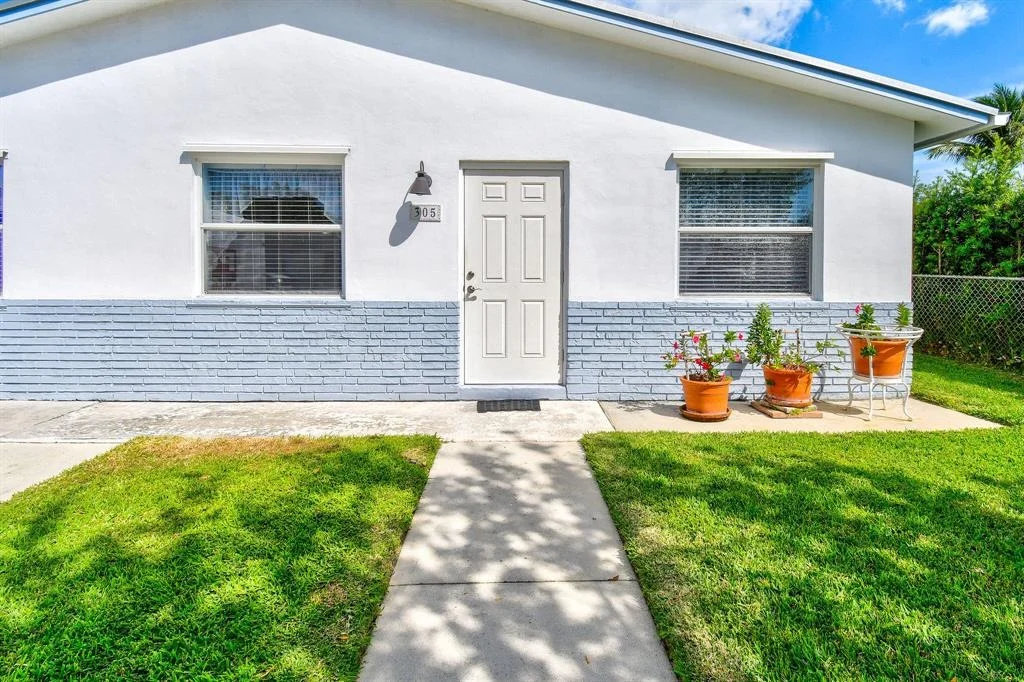 Photo of 305 5th Street