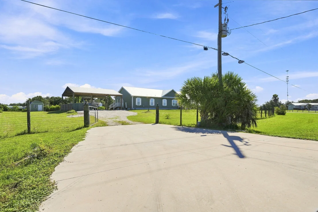 Photo of 4944 NE 115th Place