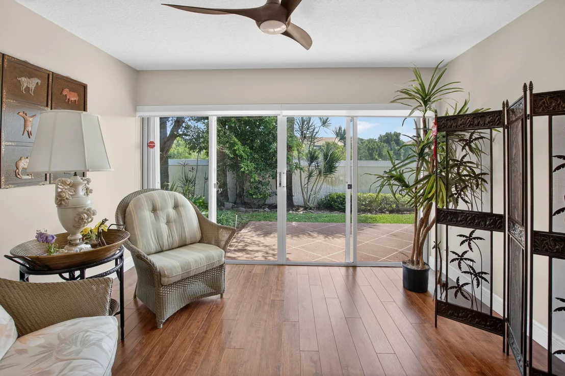 Photo of 5582 Royal Lake Circle