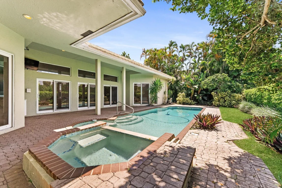 Photo of 7876 Mandarin Drive