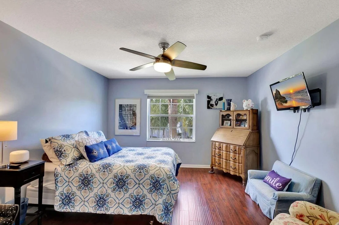 Photo of 120 Jones Creek Drive