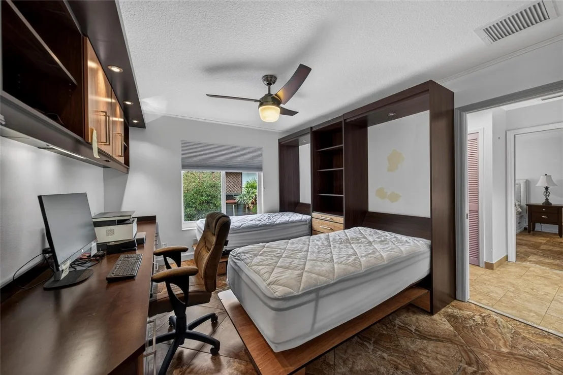 Photo of 10405 Canoe Brook Circle