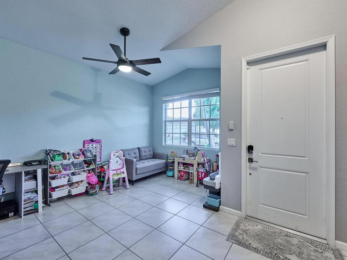 Photo of 4034 Tomoka Drive