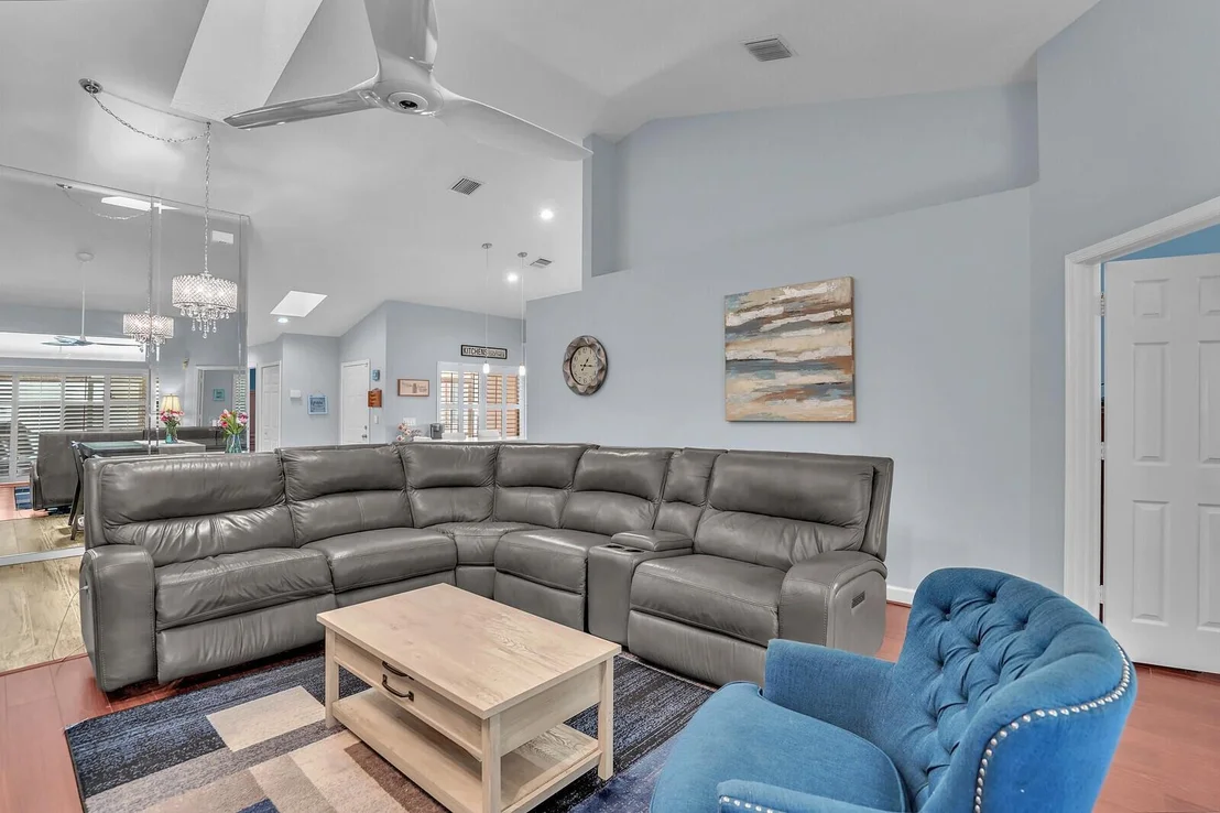 Photo of 152 Sandy Lane