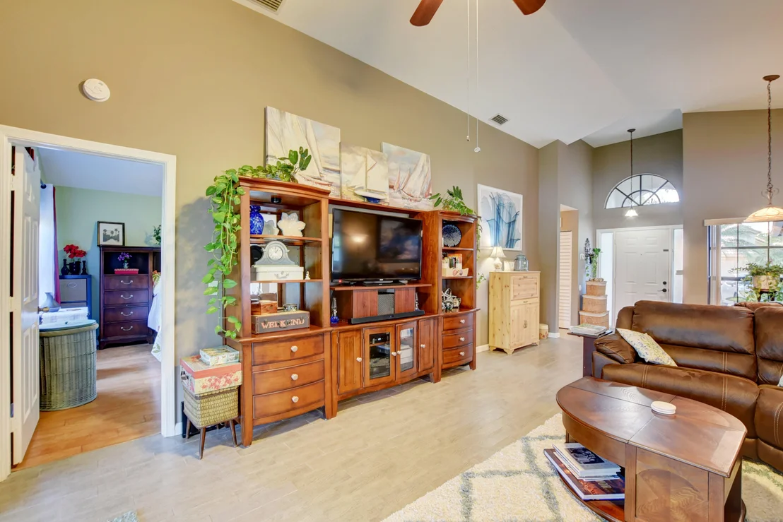 Photo of 149 Orange Drive