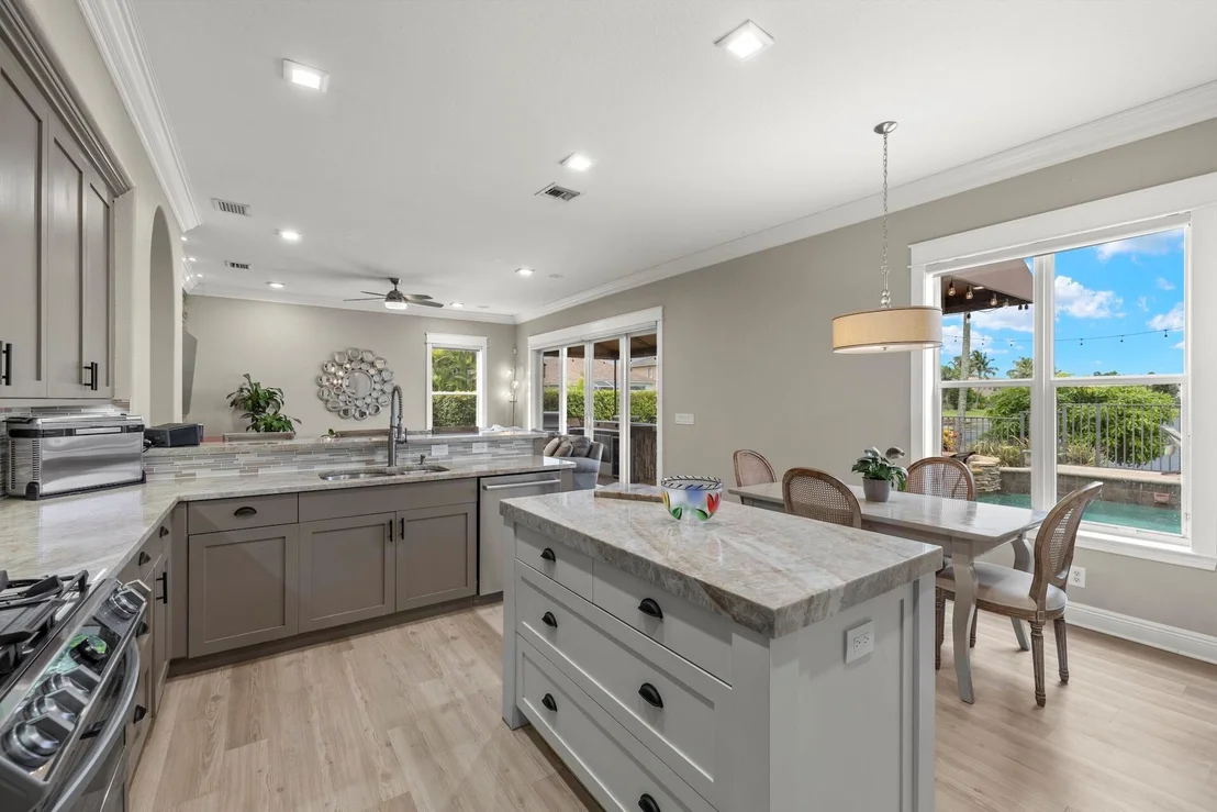 Photo of 1336 Beacon Circle