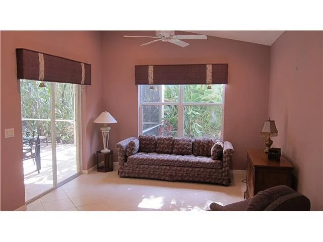 Photo of 10495 S Utopia Circle