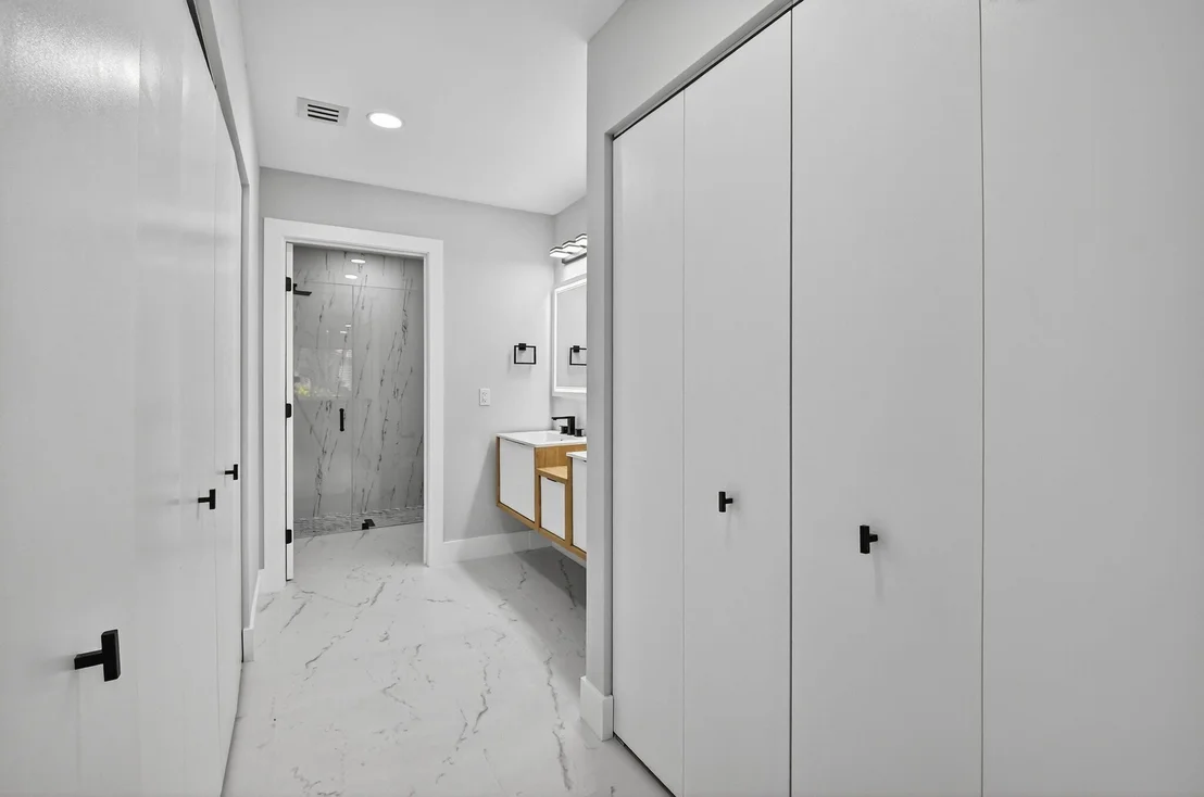 Photo of 8137 Windgate Drive