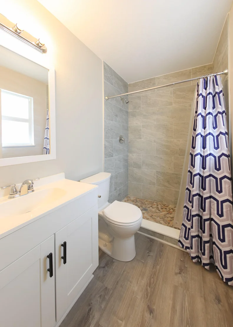 Photo of 5103 Sunset Boulevard