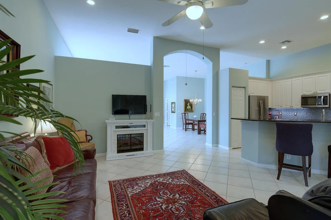 Photo of 7035 W Demedici Circle