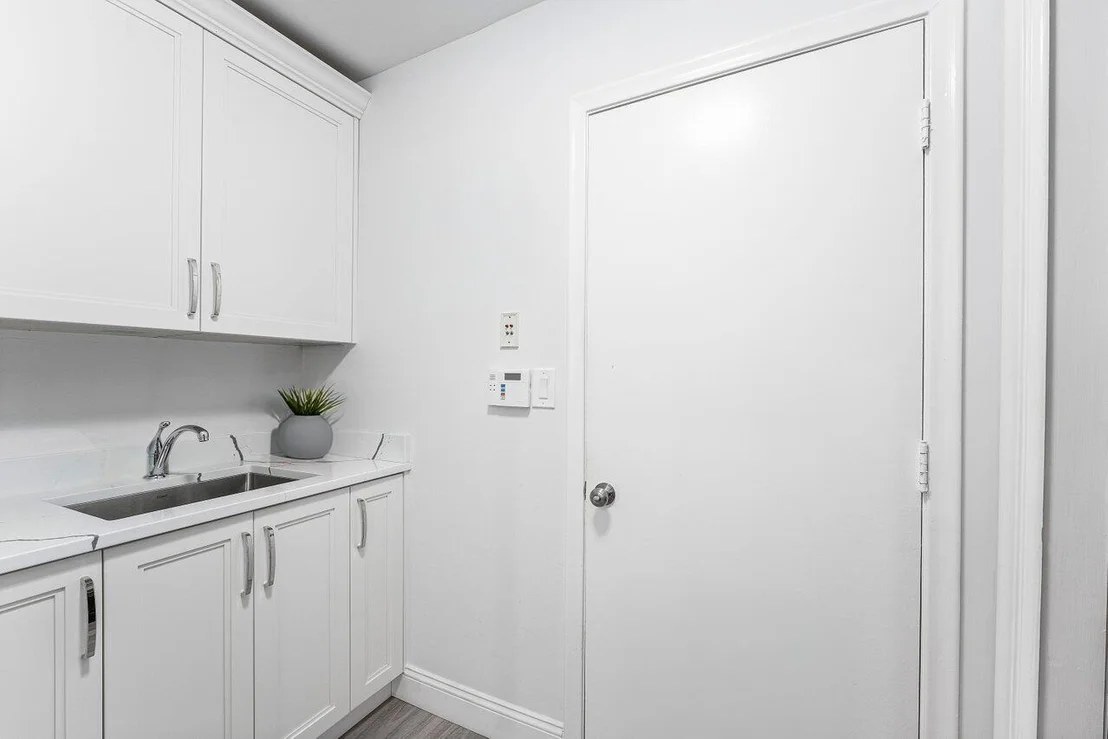 Photo of 4382 White Cedar Lane