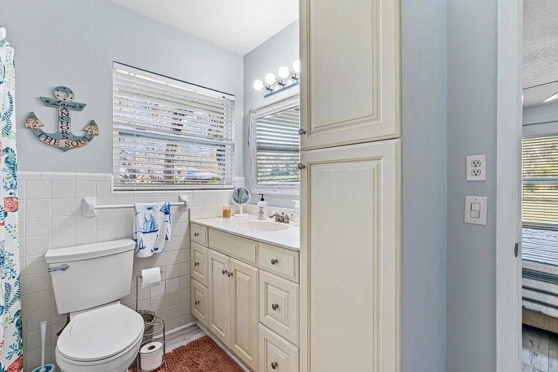 Photo of 2801 Grove Drive