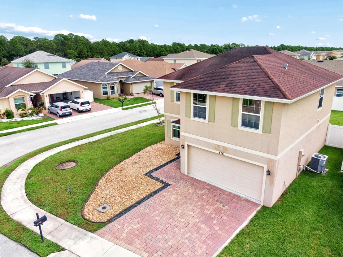 Photo of 416 Seafoam Circle