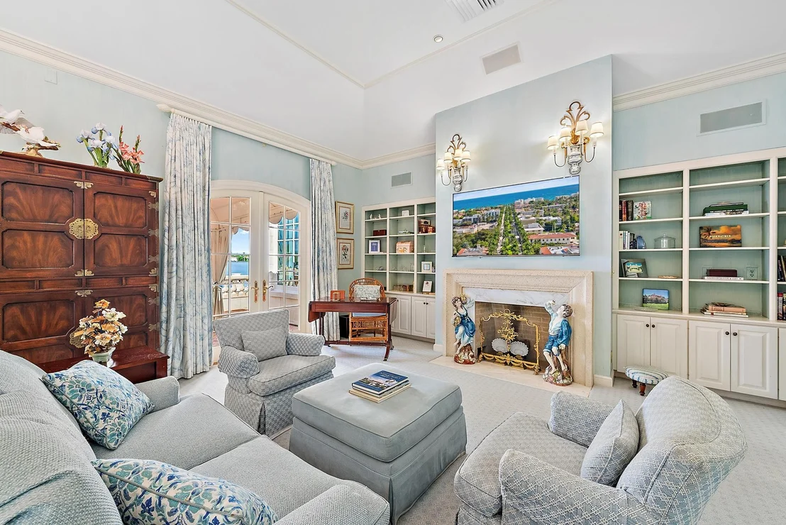 Photo of 751 Island Drive