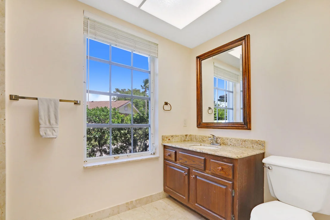 Photo of 409 Glenbrook Drive