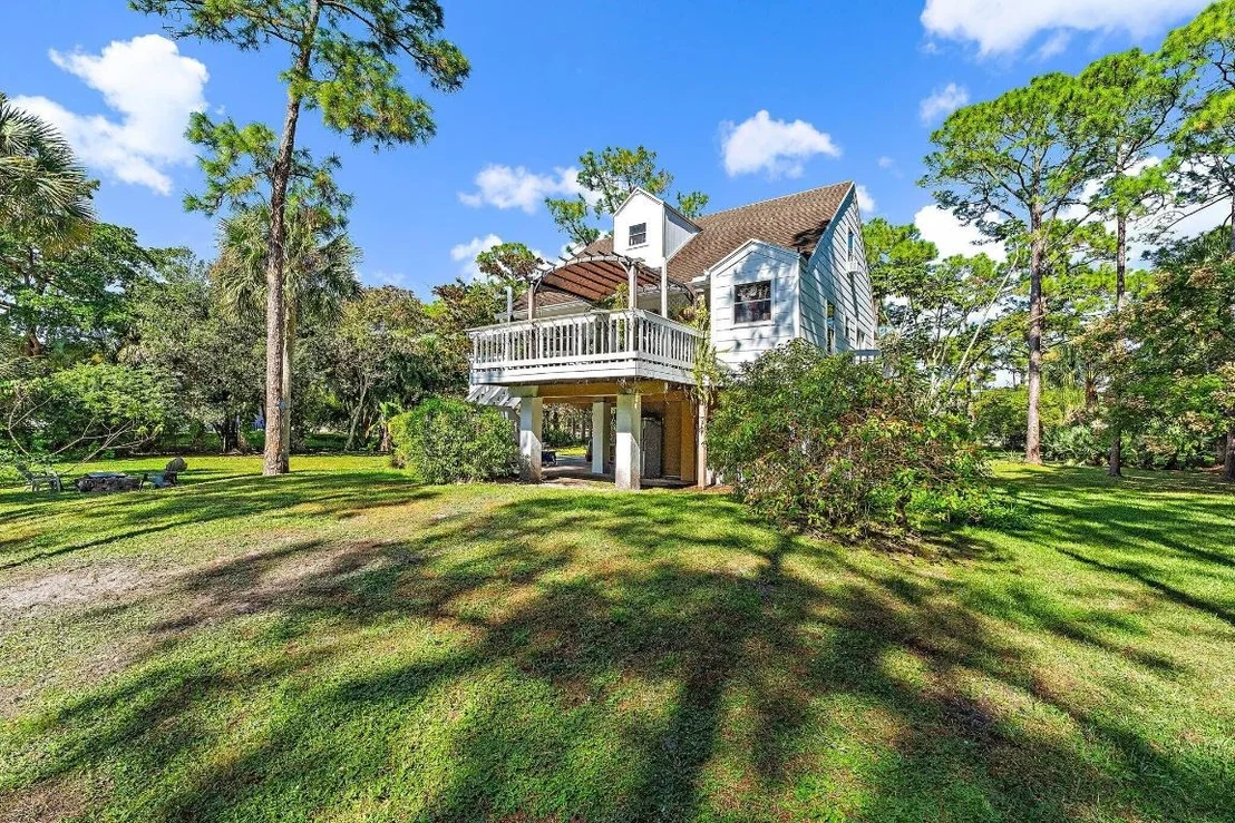 Photo of 10390 Sandy Run
