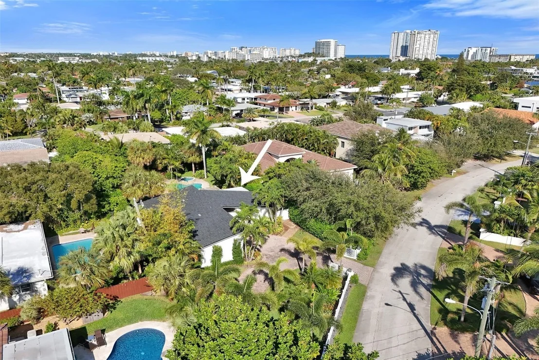 Photo of 2525 SE 7th Drive