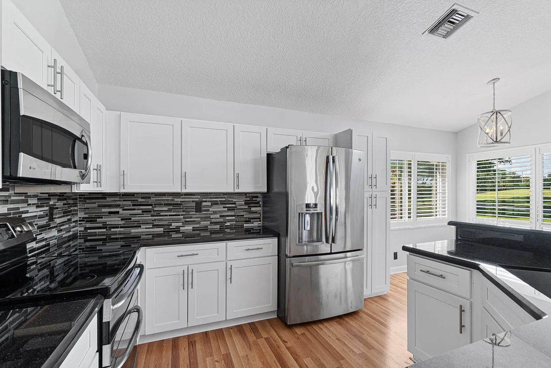 Photo of 8213 CASSIA Drive